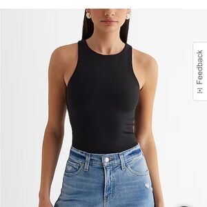 NWOT BODY CONTOUR CROP TANK